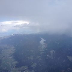 Flugwegposition um 13:54:53: Aufgenommen in der Nähe von Gemeinde Berg im Drautal, Österreich in 3276 Meter